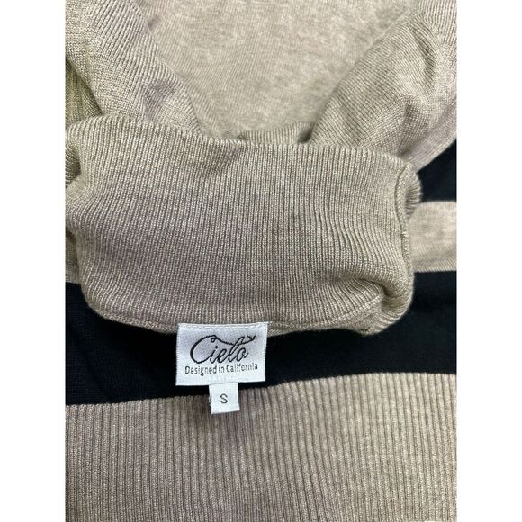 Ceilo tan and black mock turtleneck pullover sweater size Small - Picture 2 of 6
